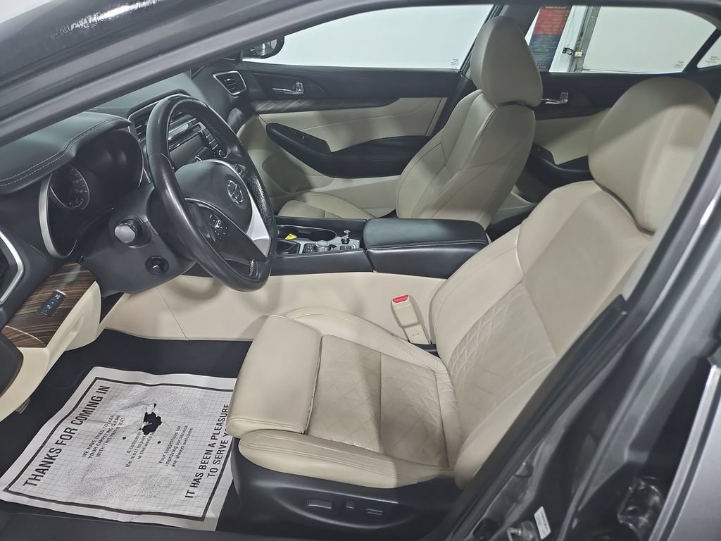 Used 2016 Nissan Maxima Platinum FWD image 10