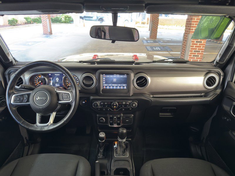 Used 2019 Jeep Wrangler Unlimited Sahara w/ Cold Weather Group image 26