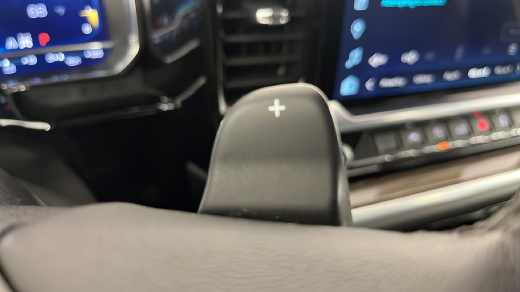 Used 2023 Chevrolet Silverado 1500 RST AWD/4WD image 29