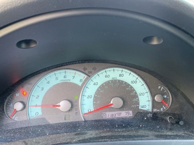 Used 2011 Toyota Camry SE w/ SE Extra-Value Pkg #1 FWD image 17