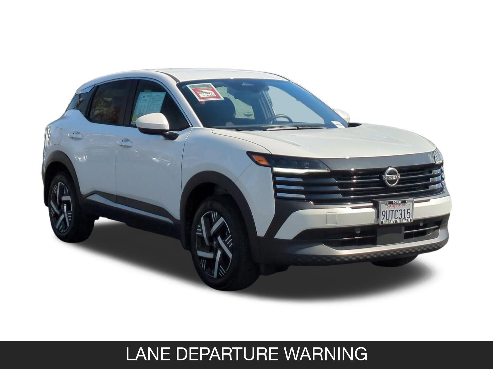 Used 2025 Nissan Kicks SV image 2