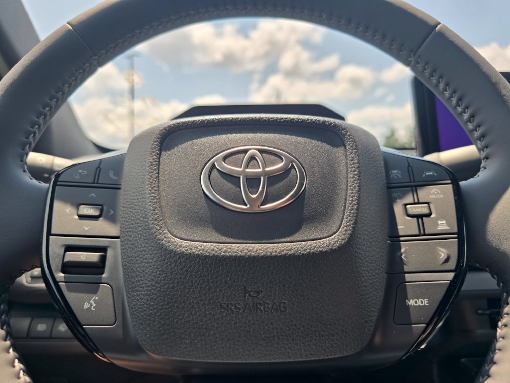 New 2026 Toyota C-HR w/ Cold Weather Package AWD/4WD image 20