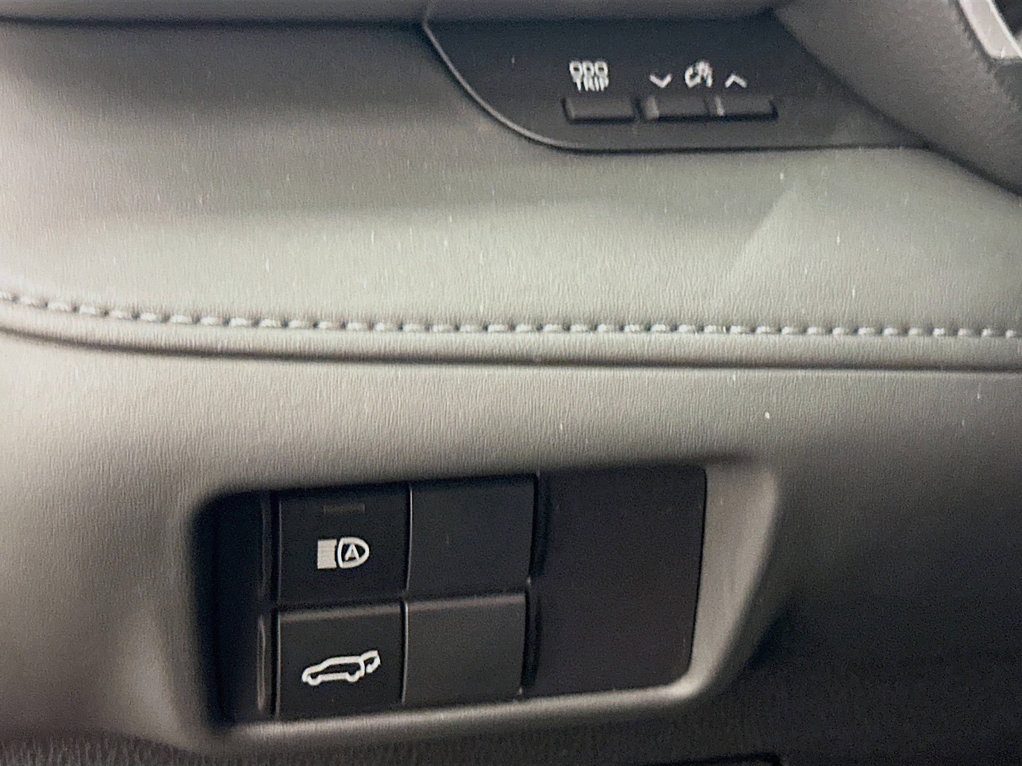 Used 2022 Toyota Highlander XSE image 17