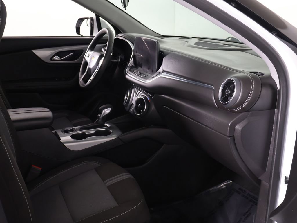 Used 2023 Chevrolet Blazer LT image 20
