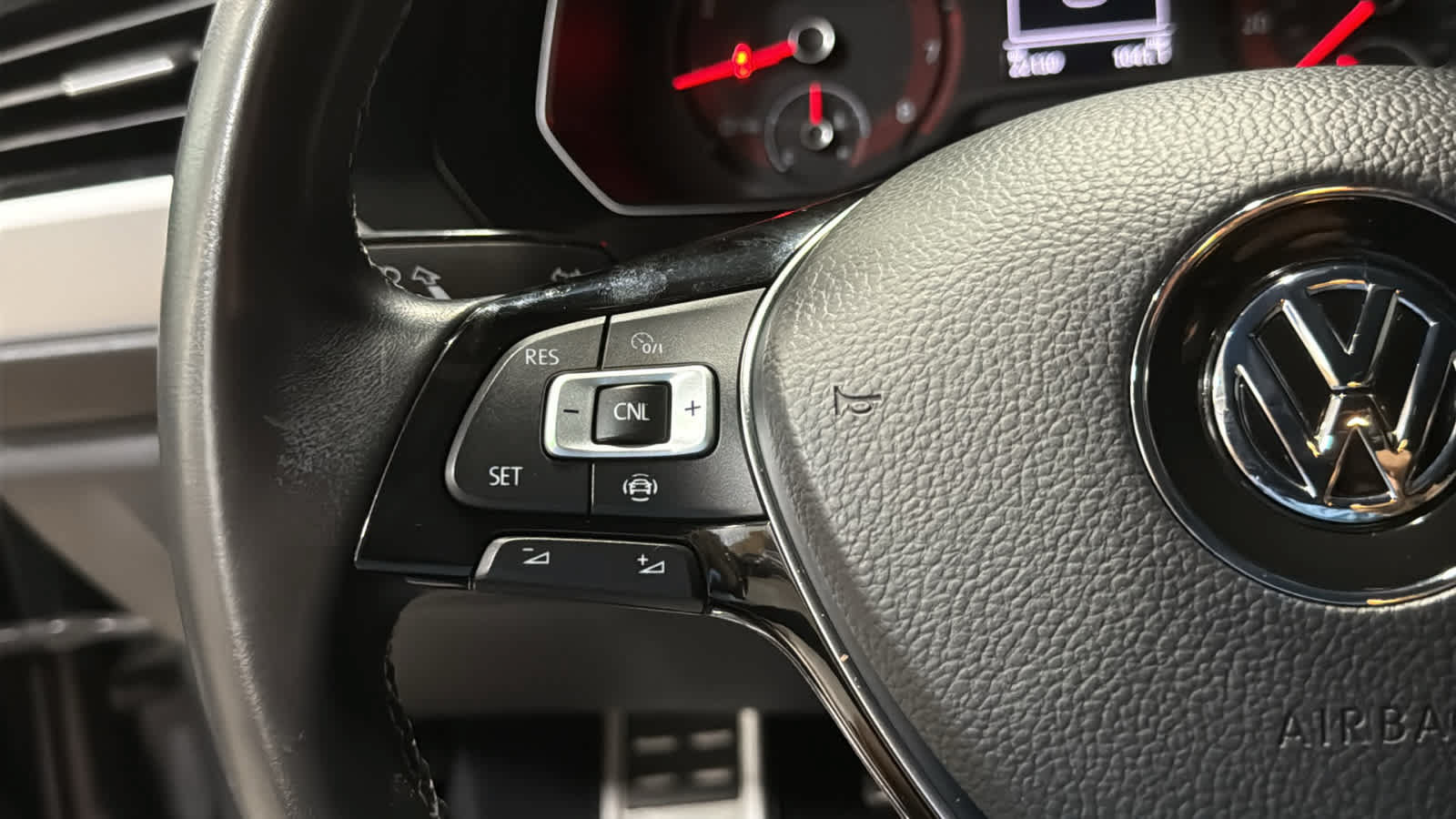 Used 2019 Volkswagen Jetta R-Line FWD image 12