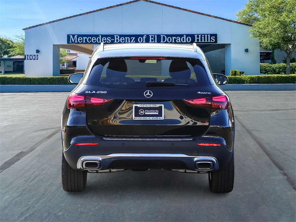 New 2025 Mercedes-Benz GLA 250 4MATIC image 3