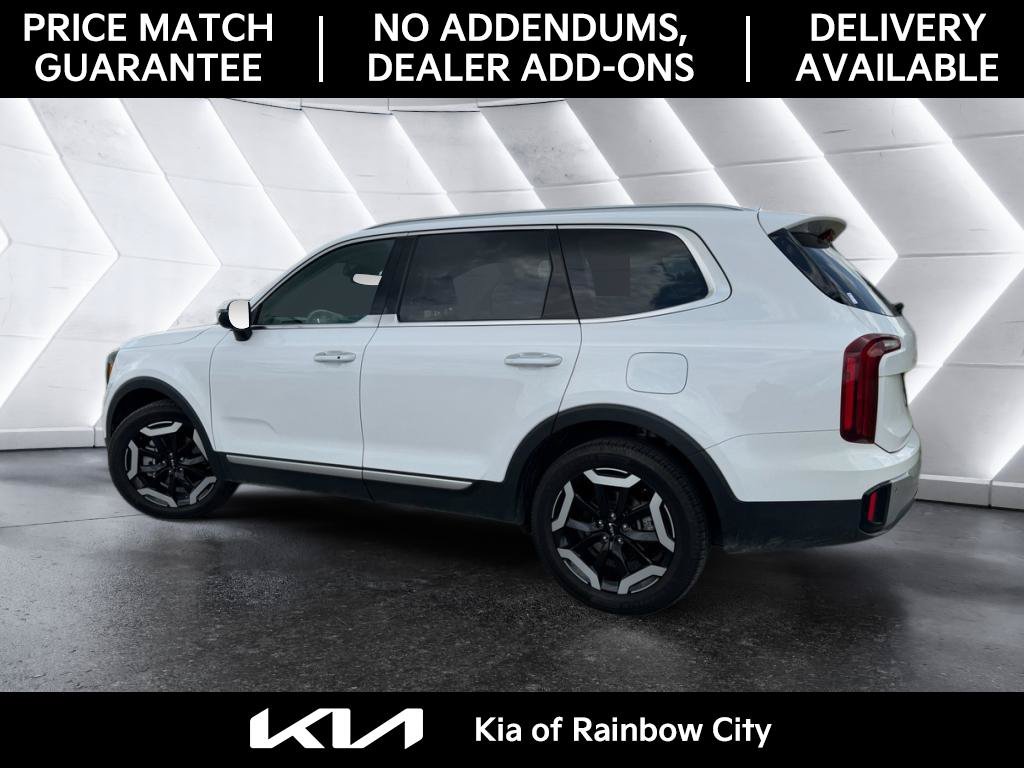 Used 2023 Kia Telluride S FWD image 7