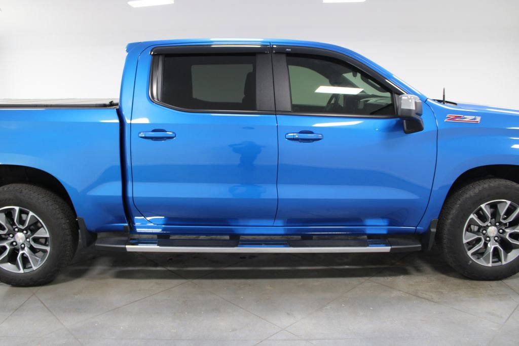 Used 2023 Chevrolet Silverado 1500 LT image 11