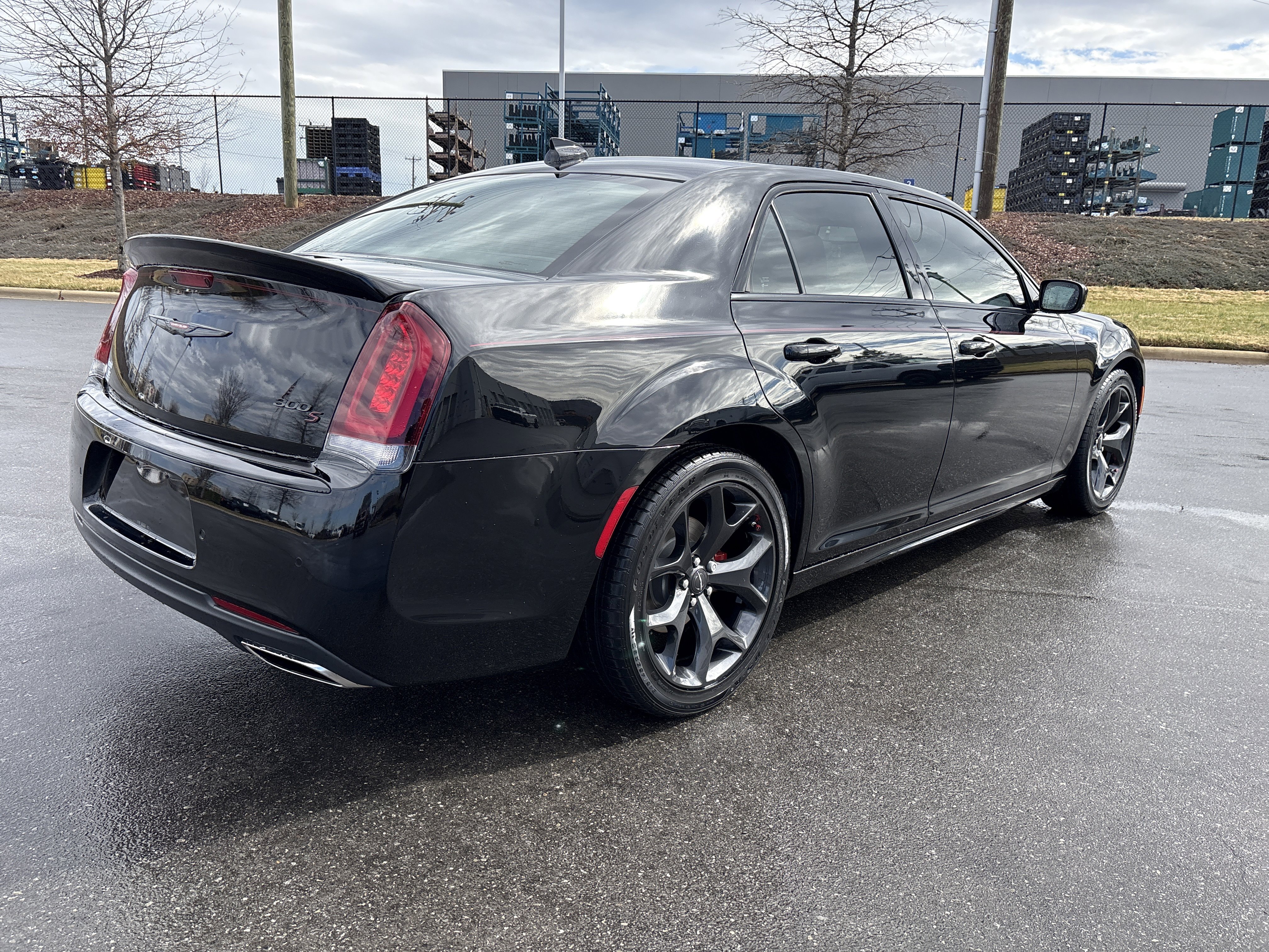 Certified 2022 Chrysler 300 S w/ Comfort Group image 9