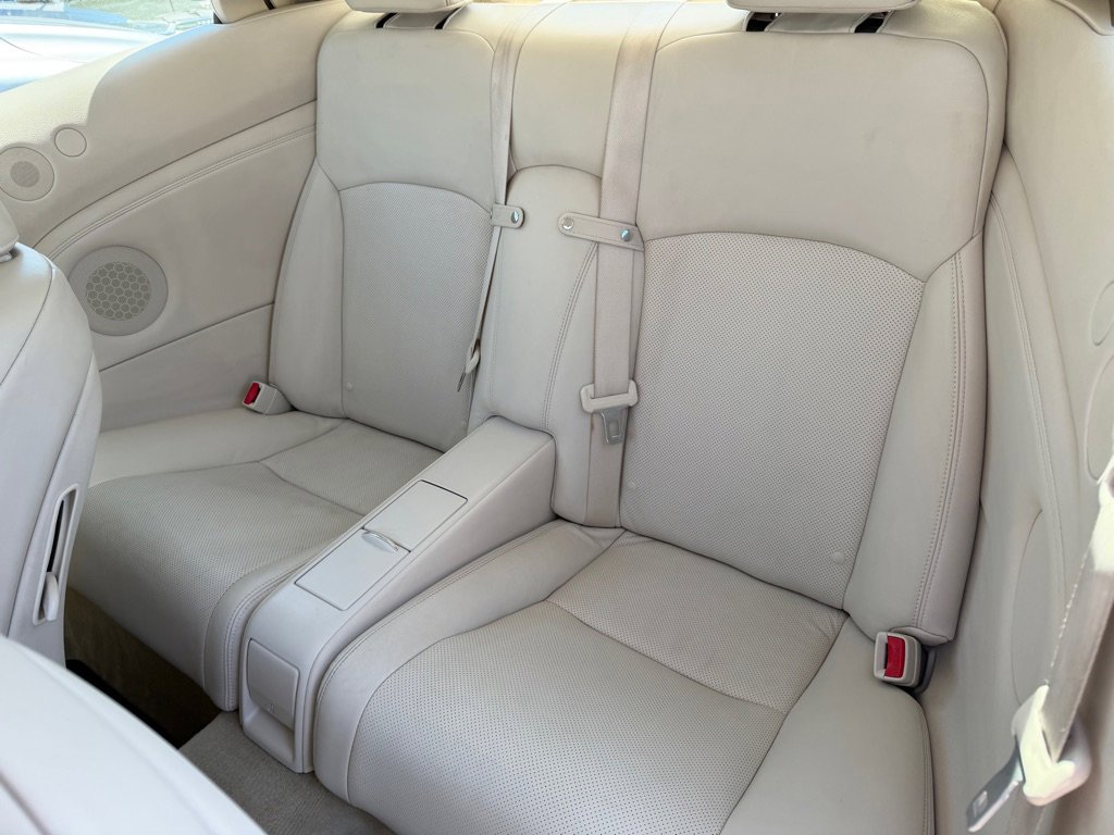 Used 2010 Lexus IS 350C RWD image 28