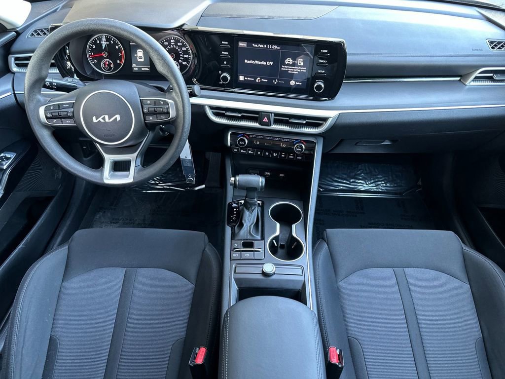 Used 2022 Kia K5 LX FWD image 12
