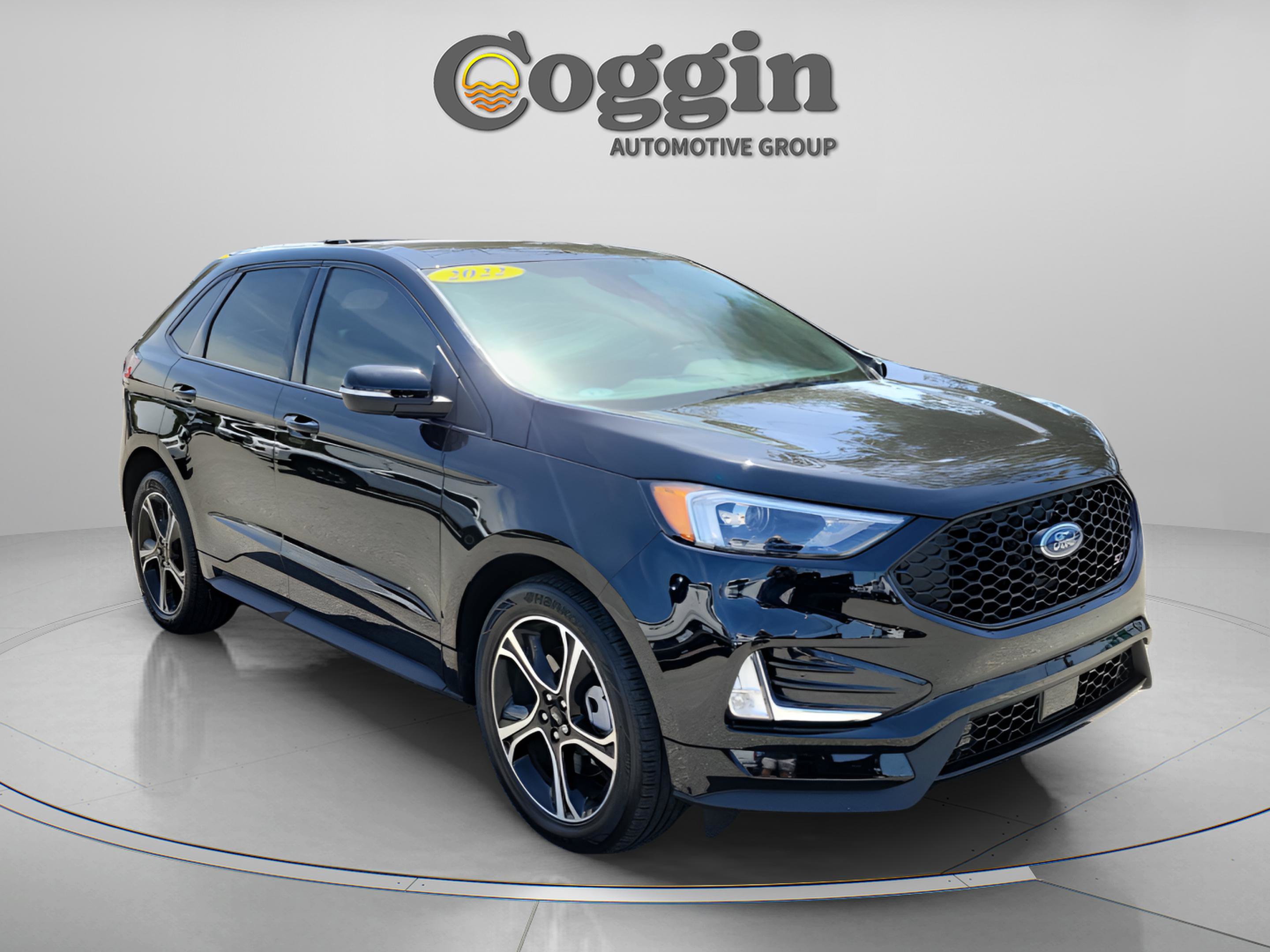 Used 2022 Ford Edge ST image 4