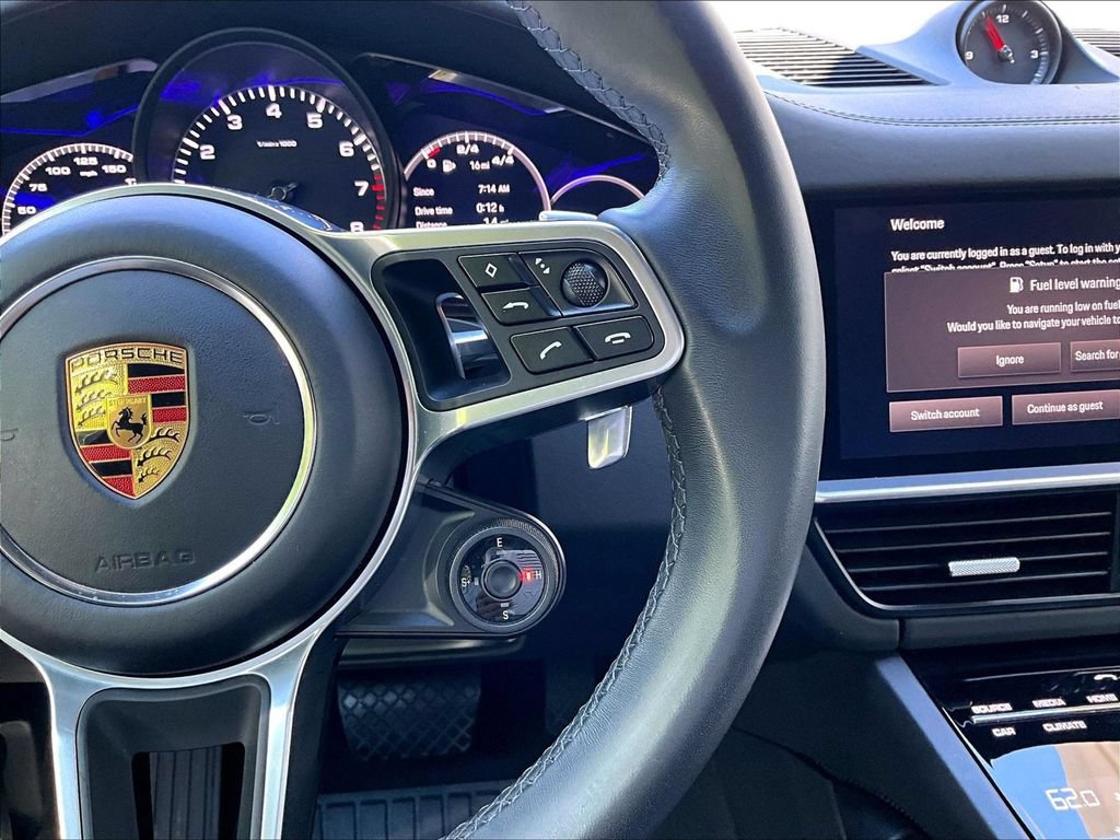 Certified 2023 Porsche Cayenne Platinum Edition AWD/4WD image 24