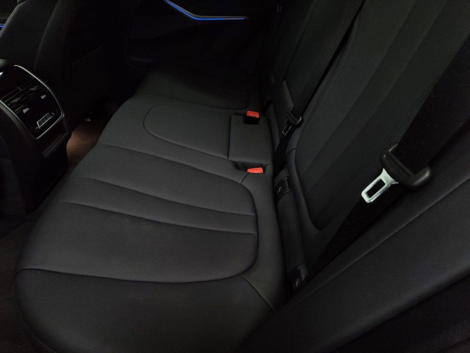 Used 2020 BMW X5 xDrive40i w/ Convenience Package image 22