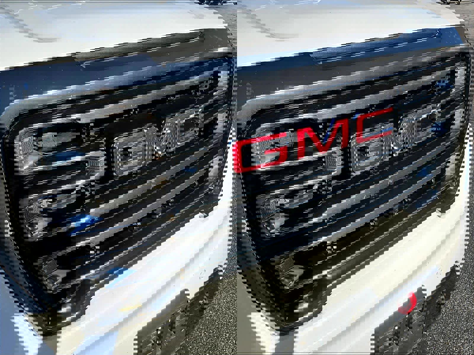 Used 2020 GMC Sierra 1500 AT4 w/ AT4 Premium Package image 31