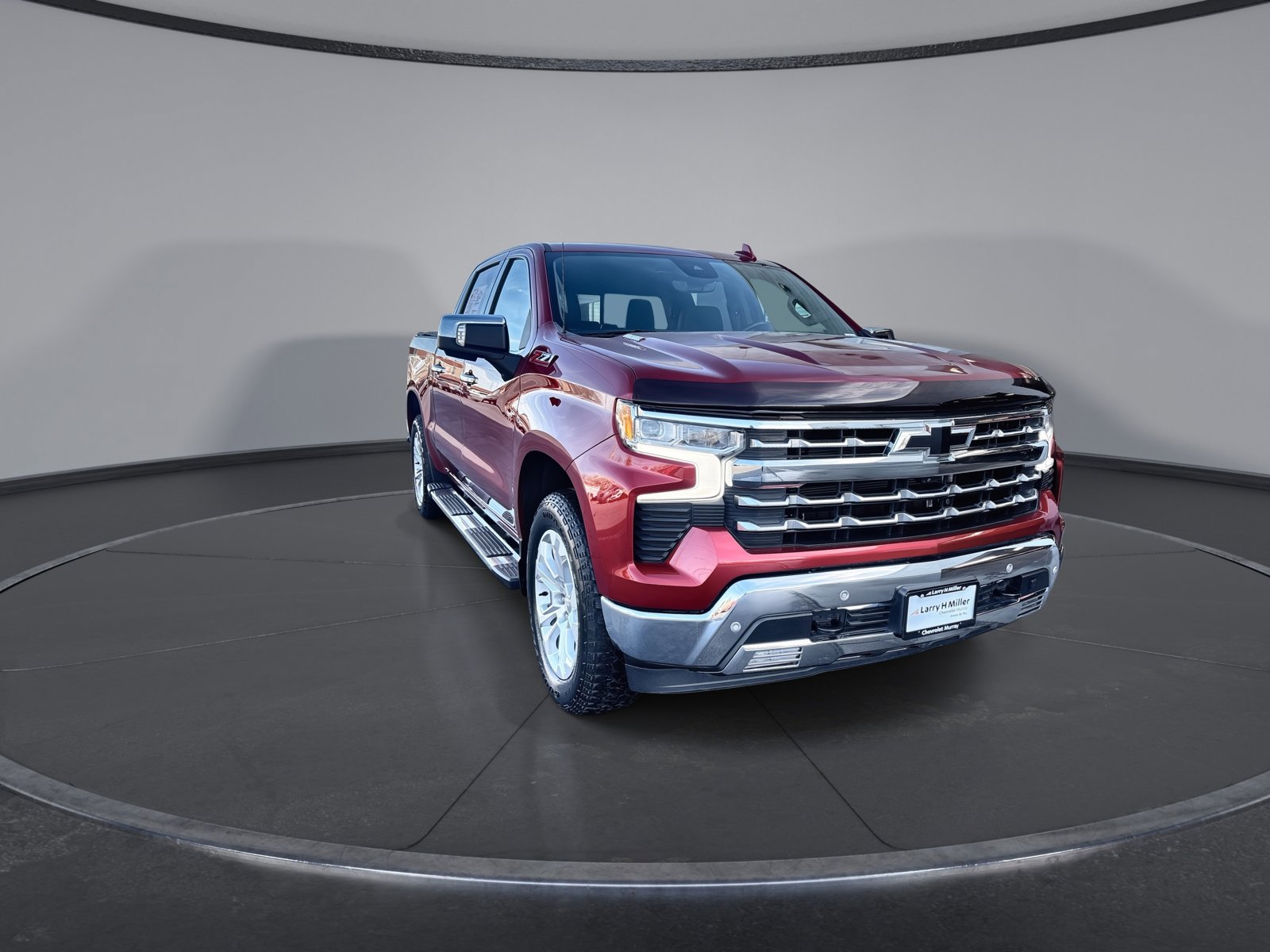 Used 2023 Chevrolet Silverado 1500 LTZ w/ Technology Package image 3