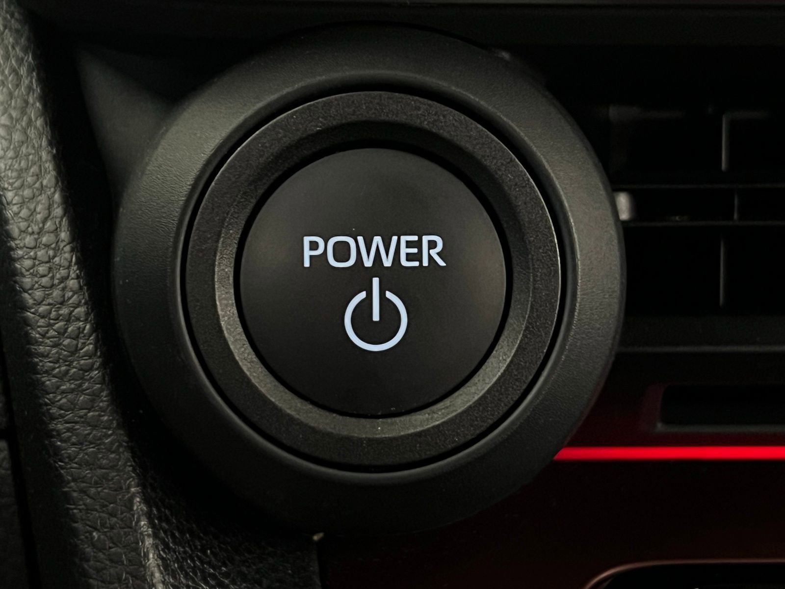 Certified 2024 Toyota Prius Prime XSE image 21