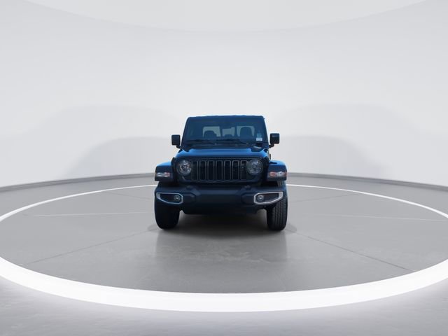 Used 2024 Jeep Gladiator Sport AWD/4WD image 3