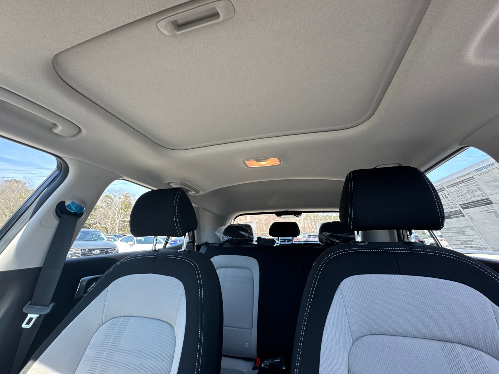 New 2026 Hyundai Venue SEL FWD image 32