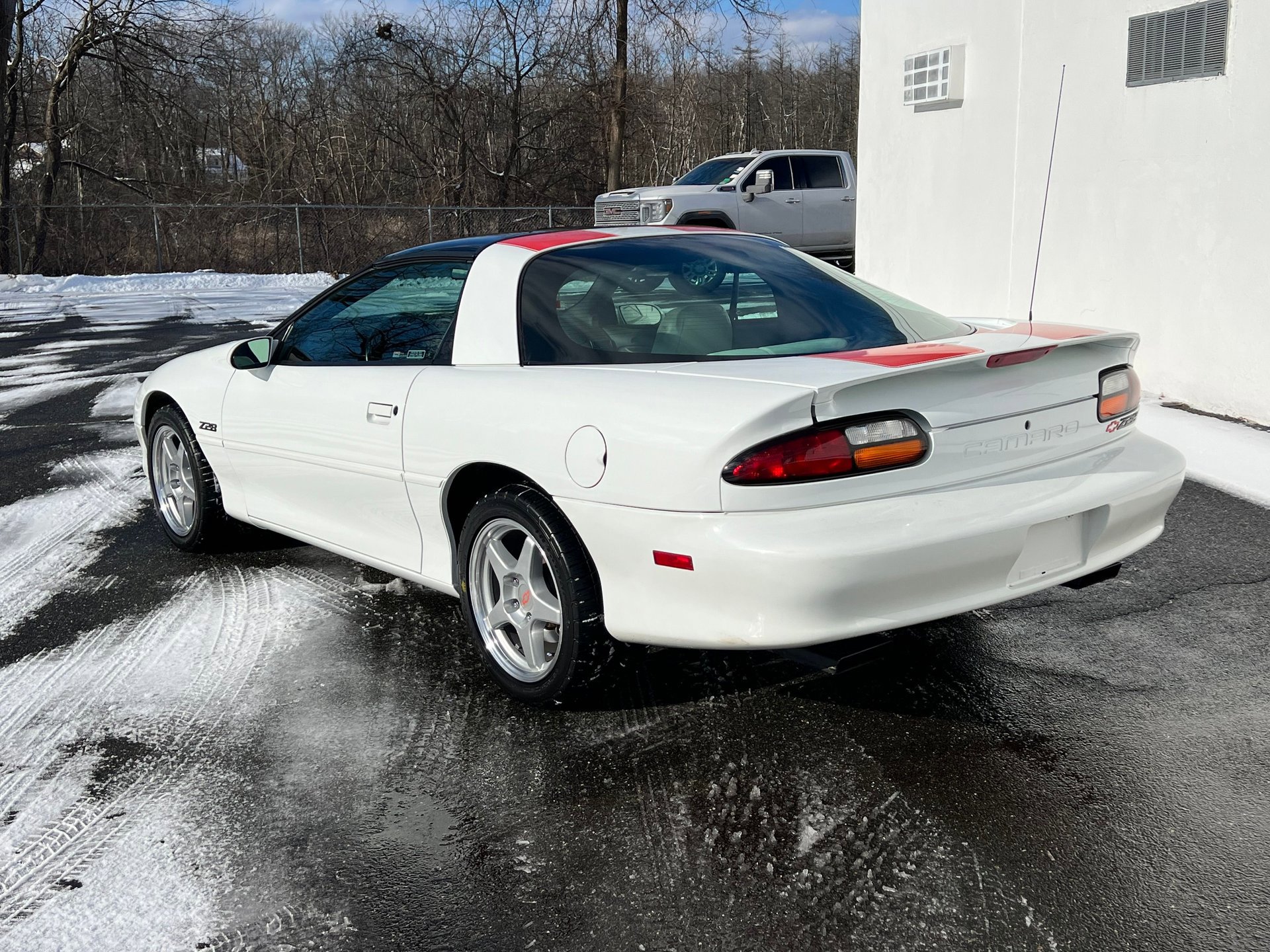Used 1997 Chevrolet Camaro Z28 w/ Preferred Equipment Group 2 image 9