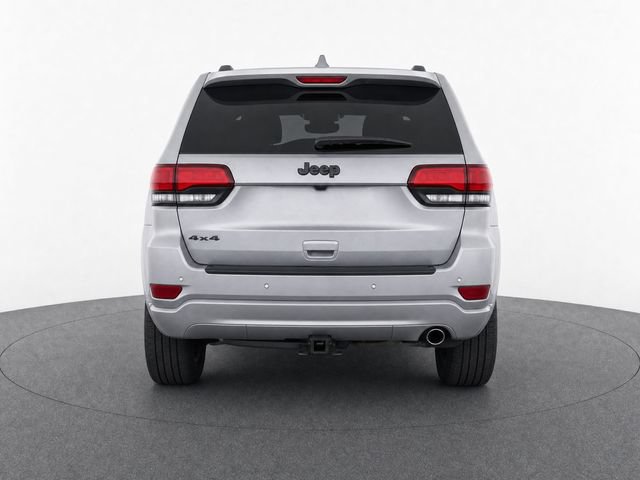 Used 2019 Jeep Grand Cherokee Altitude AWD/4WD image 6