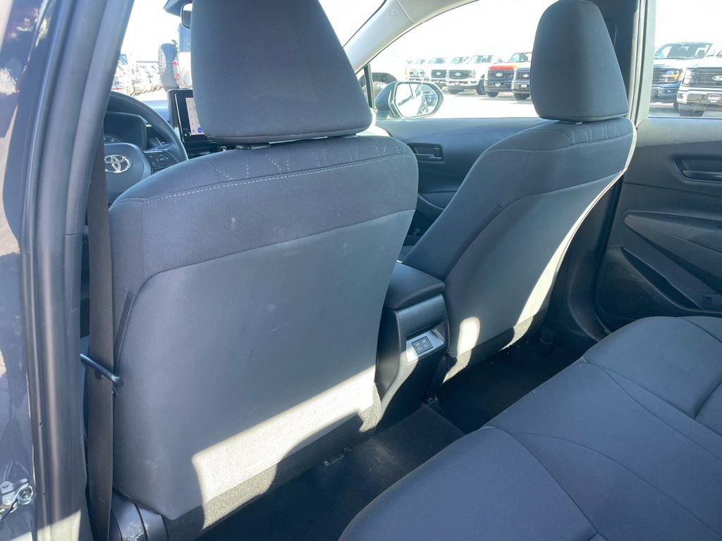 Used 2024 Toyota Corolla LE FWD image 44