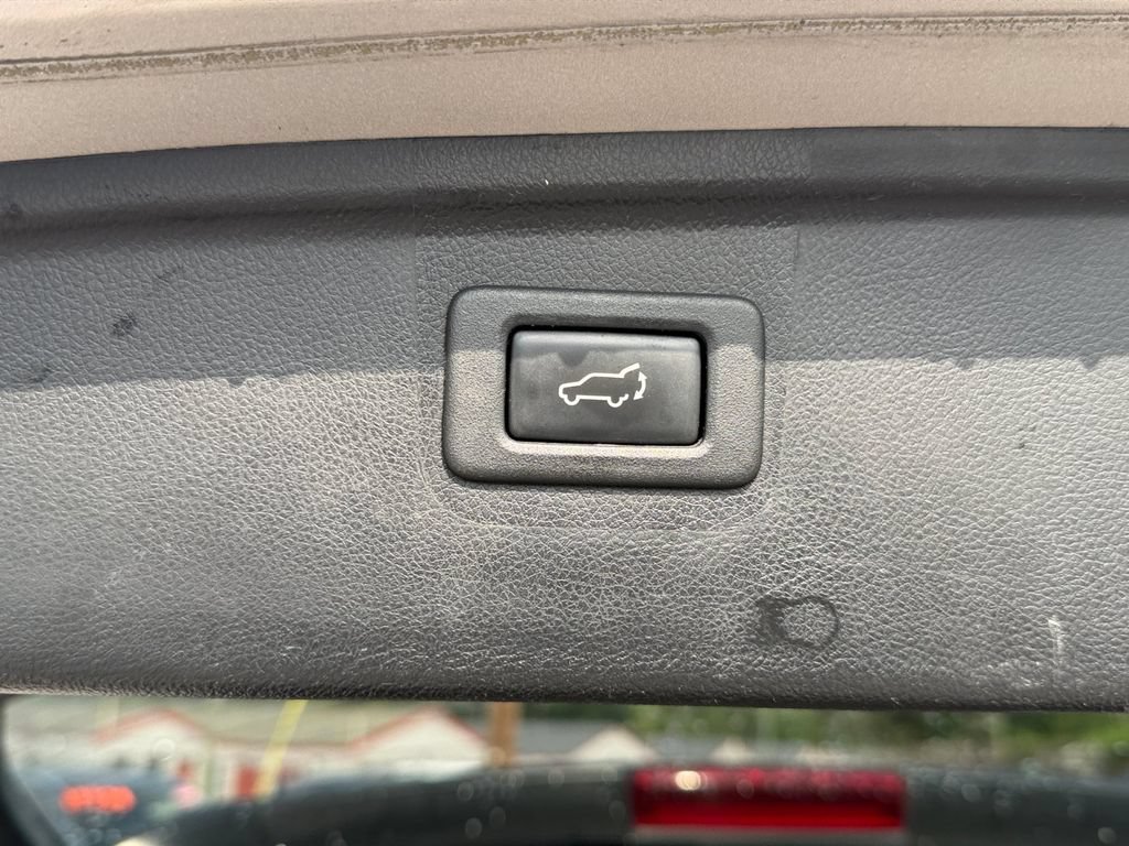 Used 2016 Subaru Outback 2.5i Premium AWD/4WD image 15