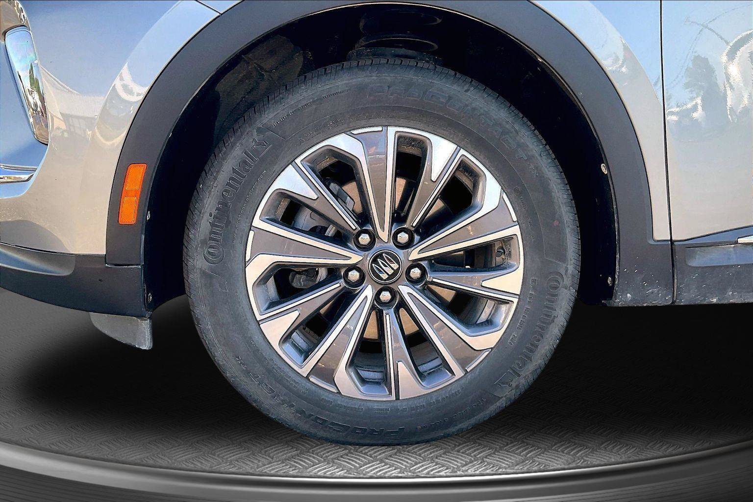 Used 2024 Buick Envision Preferred AWD/4WD image 10