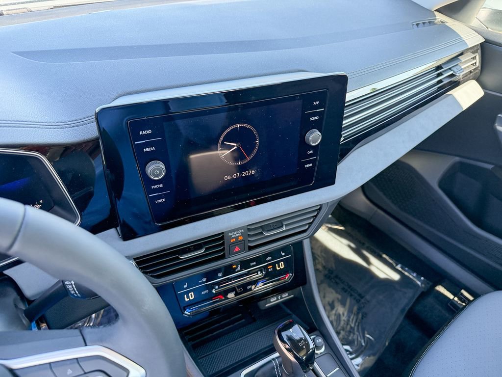 New 2026 Volkswagen Jetta SE FWD image 18