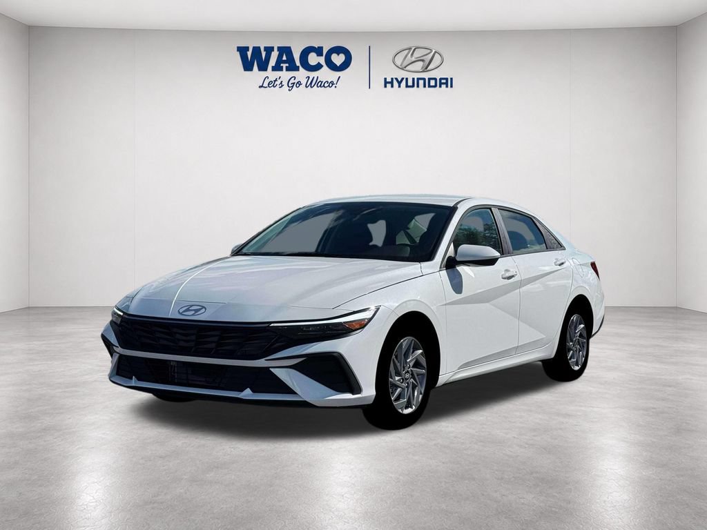 Used 2026 Hyundai Elantra Hybrid FWD video 3