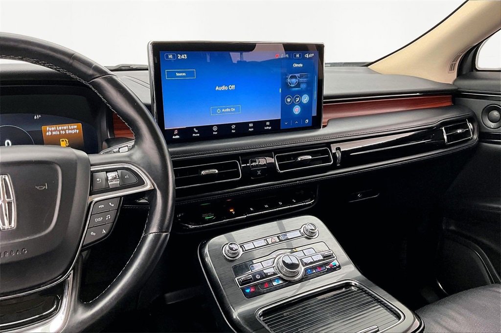 Used 2021 Lincoln Nautilus Reserve w/ Cargo Utility Package image 6