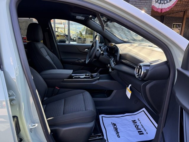 New 2026 Chevrolet Equinox LT image 16