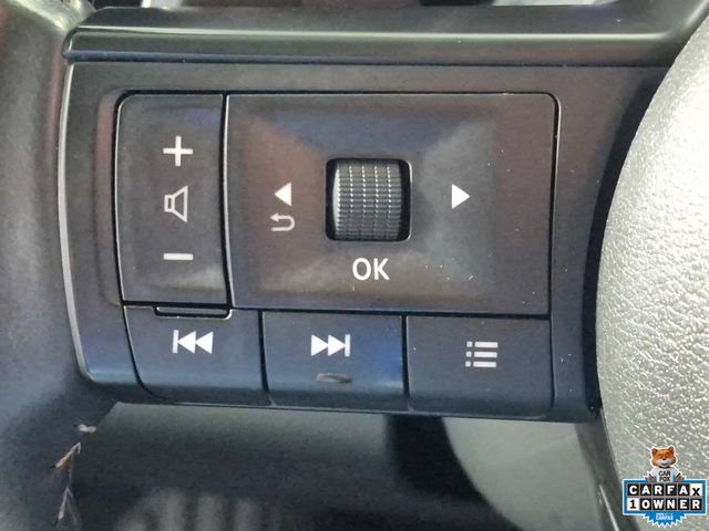 Used 2025 Nissan Pathfinder SV AWD/4WD image 12