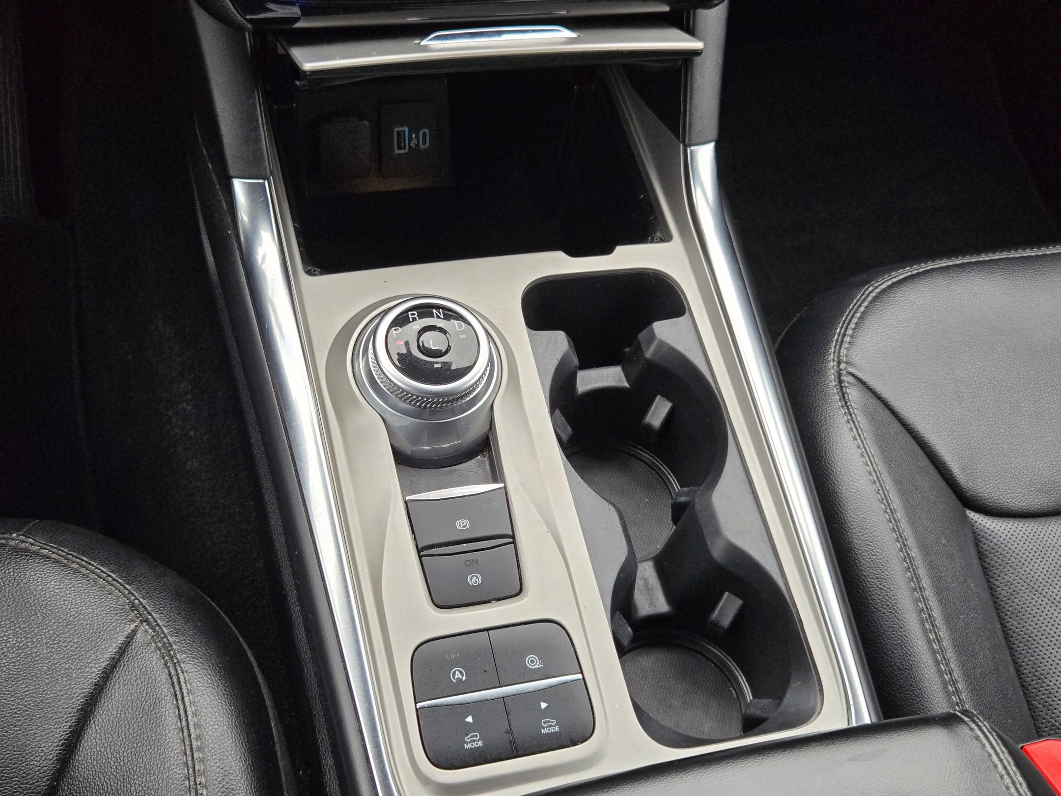 Used 2021 Ford Explorer Limited RWD image 32