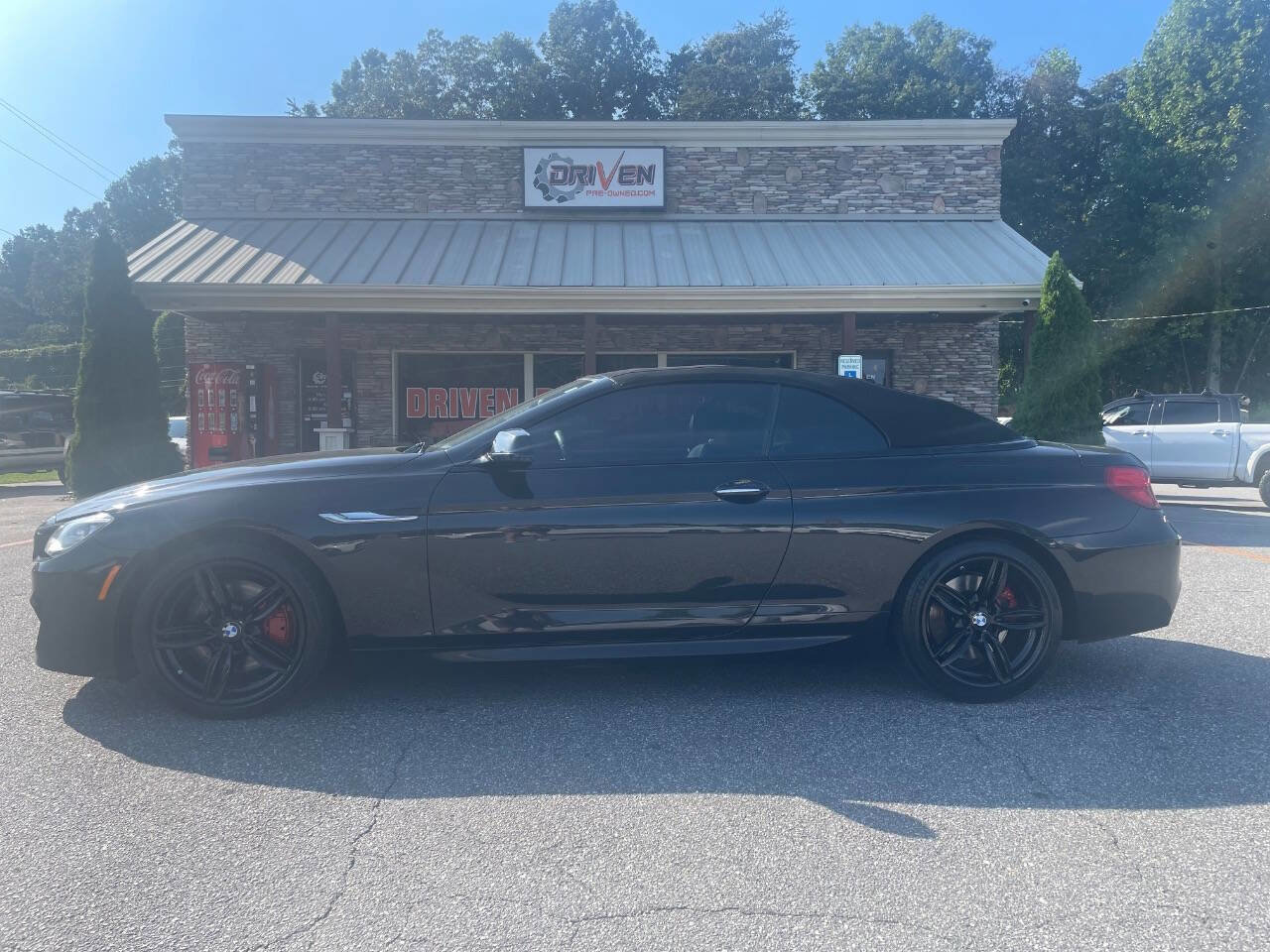 Used 2015 BMW 650i xDrive Convertible image 1