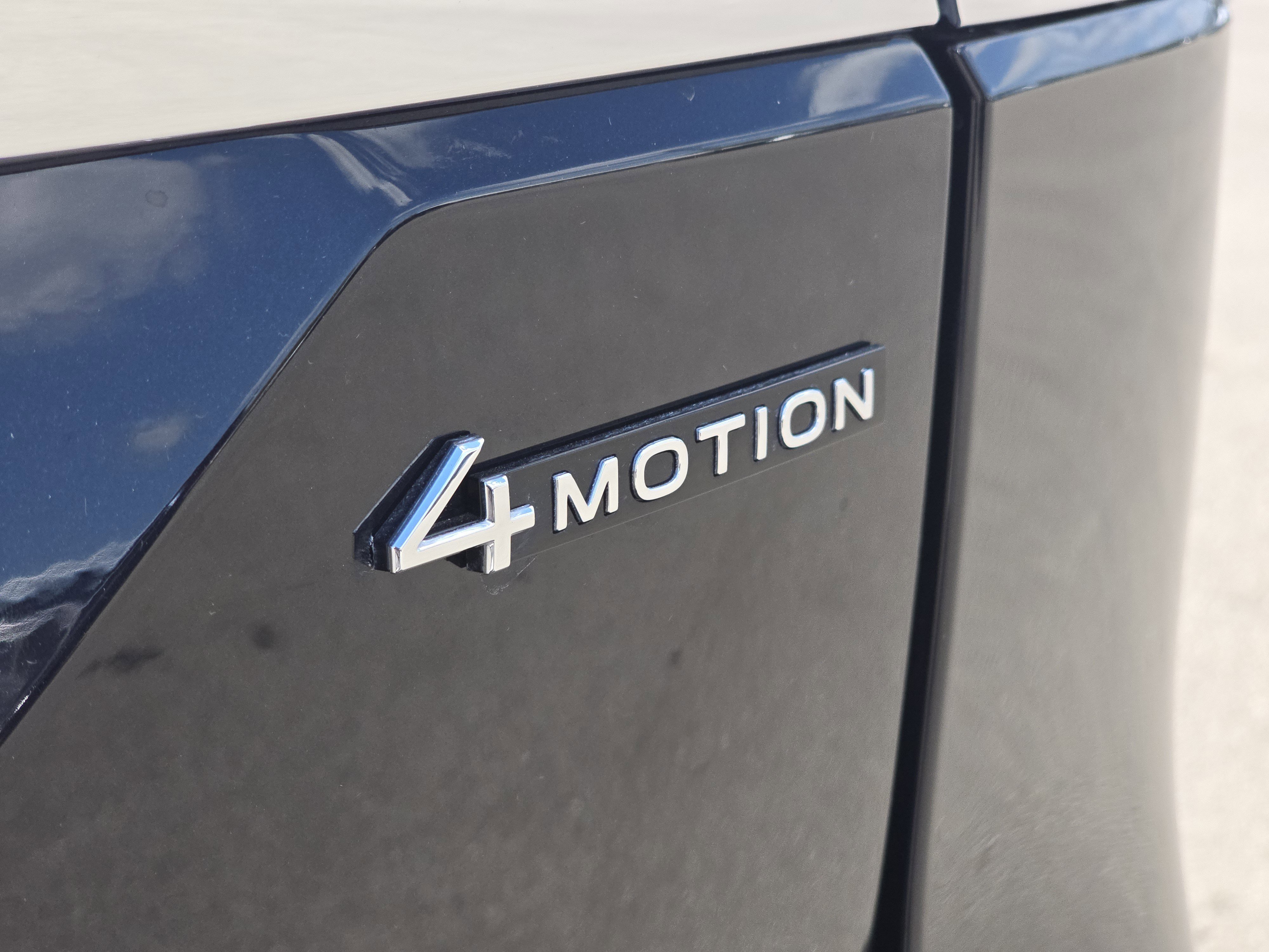 New 2026 Volkswagen Atlas SEL image 12