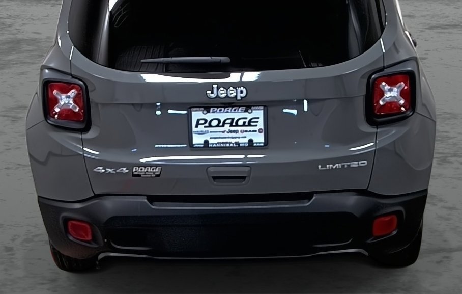 Used 2022 Jeep Renegade Limited w/ Sun, Sound & Wheels Group AWD/4WD image 11