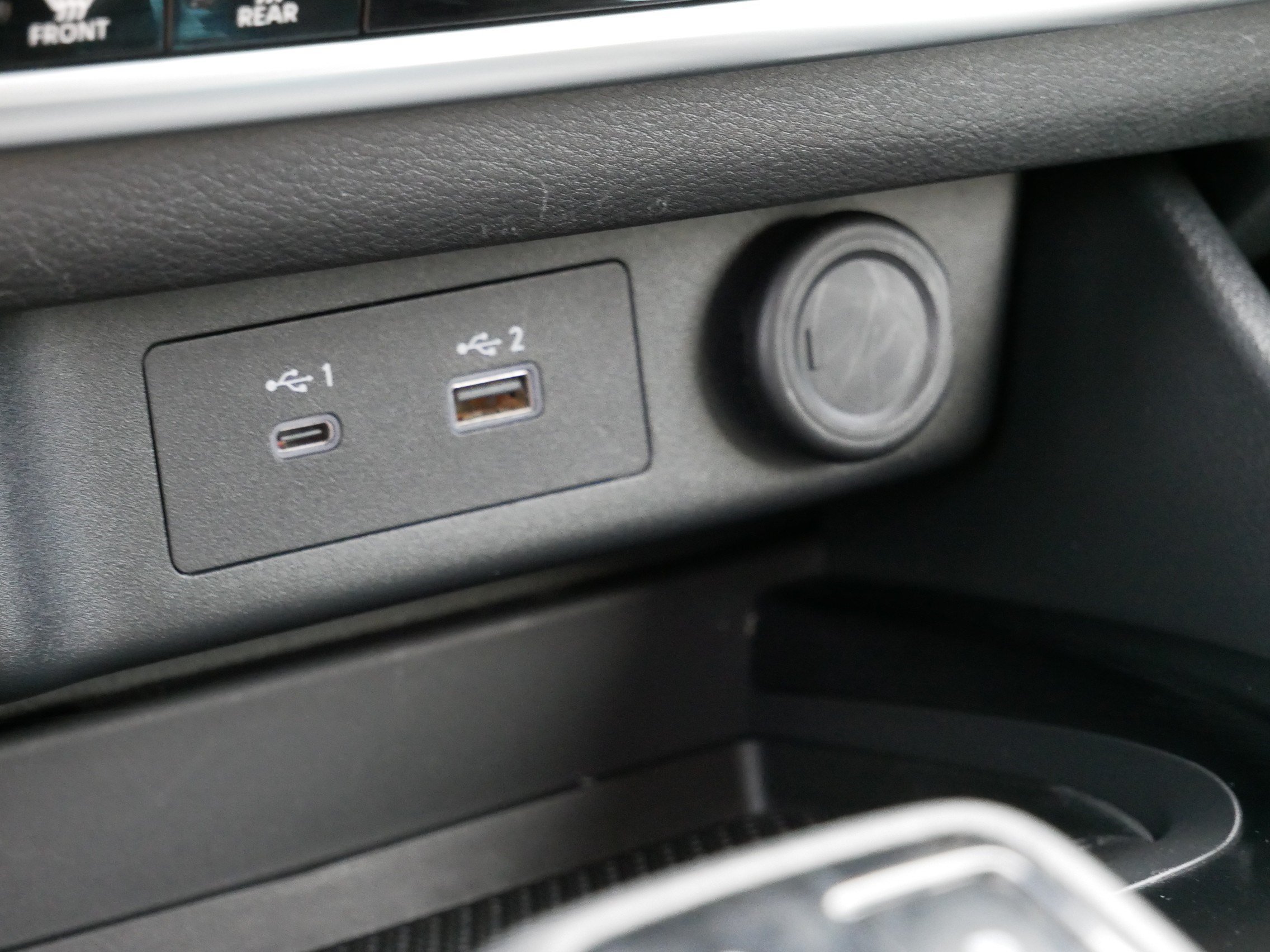 Used 2023 Nissan Rogue SV AWD/4WD image 23