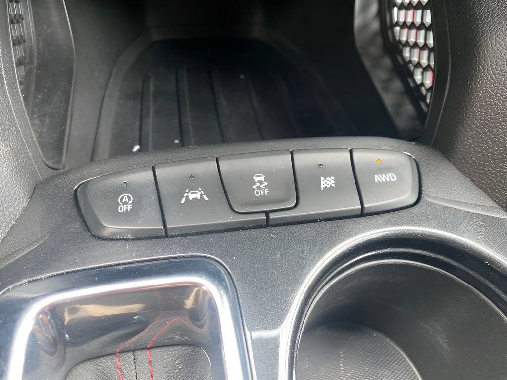 Used 2023 Chevrolet TrailBlazer RS w/ Convenience Package AWD/4WD image 18