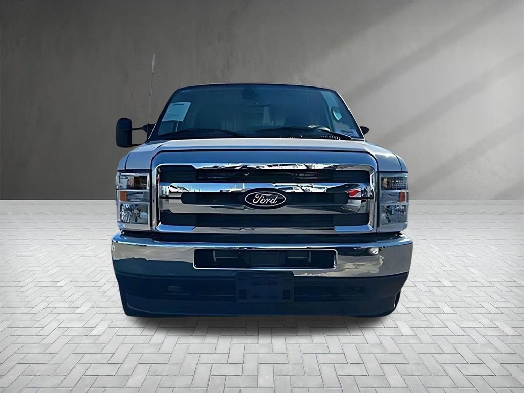 New 2026 Ford E-350 and Econoline 350 Super Duty w/ Power Equipment Group RWD video 2