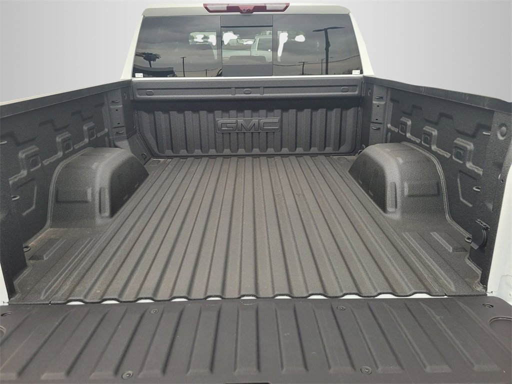 New 2026 GMC Sierra 1500 AT4 w/ Technology Package image 7