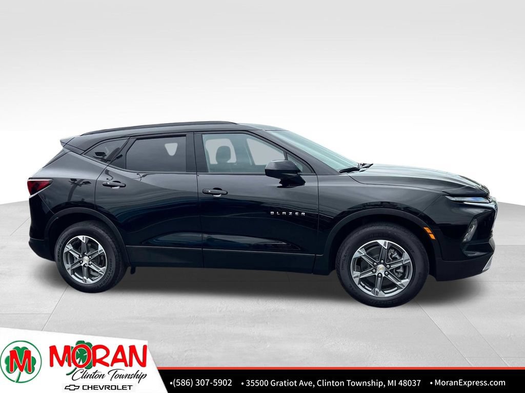 Certified 2023 Chevrolet Blazer LT w/ Convenience Package AWD/4WD image 7