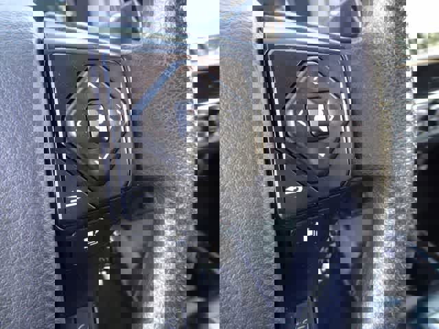 Used 2023 Toyota Tacoma SR w/ SR Convenience Package RWD image 16