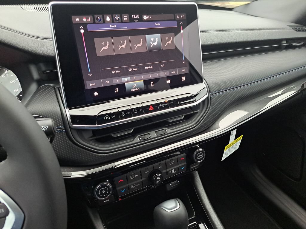 New 2026 Jeep Compass Limited AWD/4WD image 7