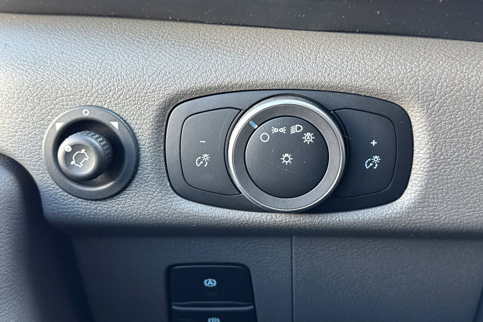 New 2025 Ford Transit 250 Low Roof w/ Upfitter Package image 25