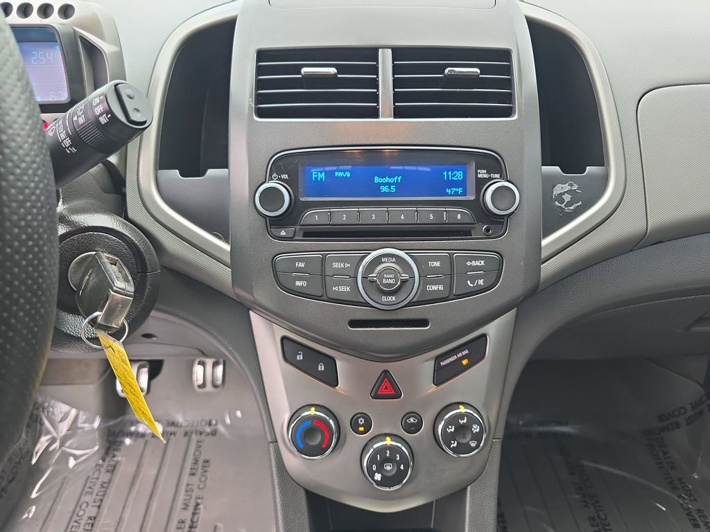 Used 2015 Chevrolet Sonic LT w/ Fun and Sun Package image 14