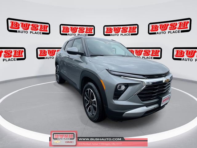 Used 2025 Chevrolet TrailBlazer LT image 4