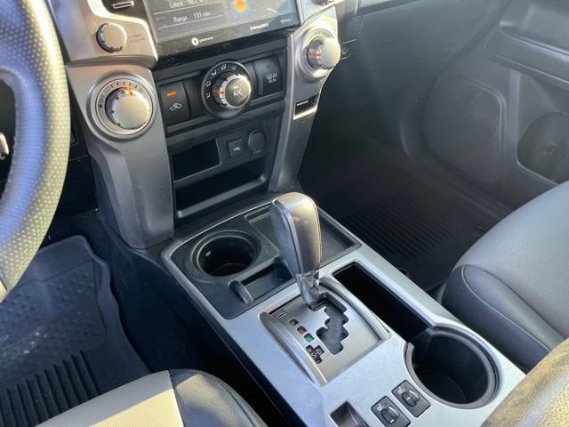Used 2022 Toyota 4Runner SR5 Premium w/ Moonroof Package RWD image 27