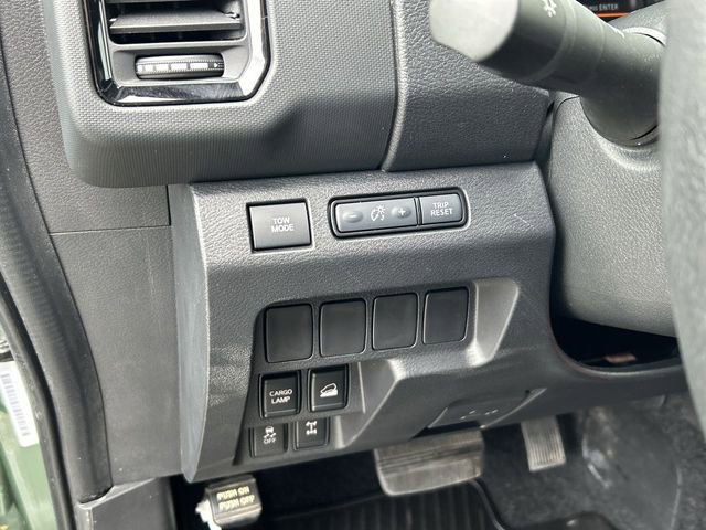 Certified 2024 Nissan Frontier PRO-4X w/ Off-Road Protection Package image 17