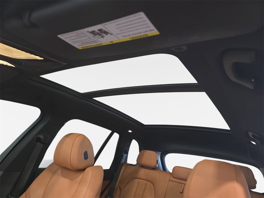 Used 2022 BMW X5 sDrive40i w/ Premium Package image 25
